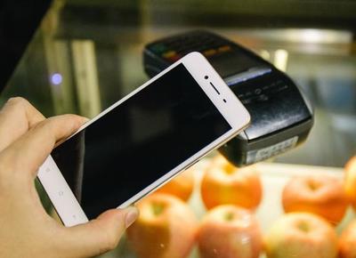 1299元高顏值！OPPO A37上手簡(jiǎn)評(píng) 讓人拿起就放不下的移動(dòng)支付設(shè)備